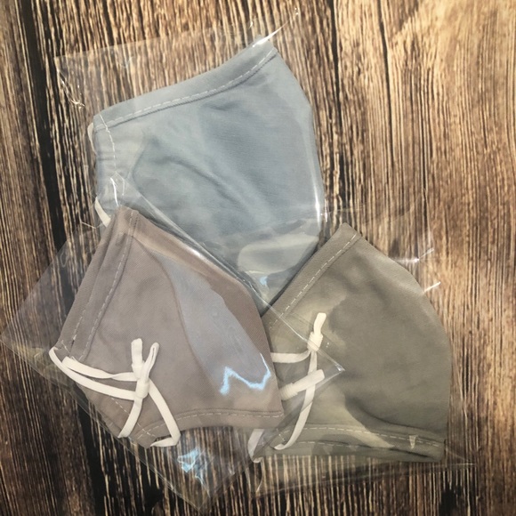 Unisex Face Mask - Perfect for work! - Picture 5 of 5